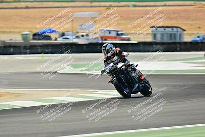 media/Sep-07-2025-TrackXperience (Sun) [[ee17e62fad]]/Level 2/Session 4 (Lower Chicane)/